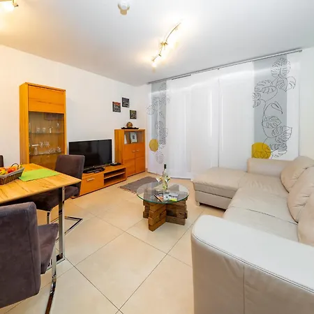 公寓 克里斯特公寓 *