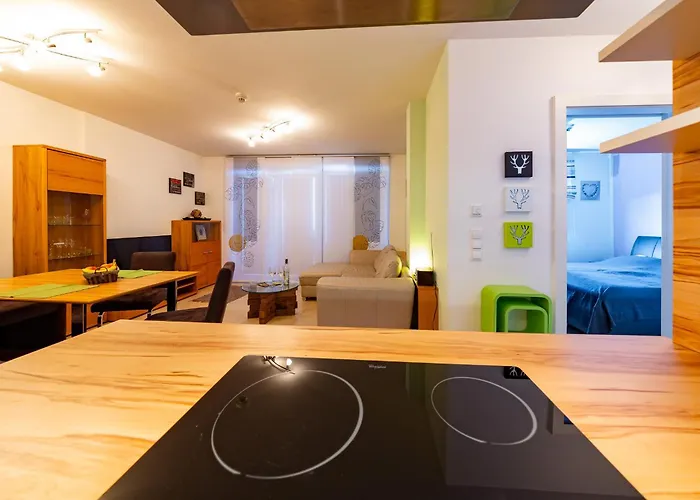 Klosterhuegel * هاوس إم إنيستال