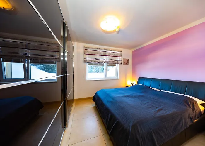 Klosterhuegel Apartmán Haus im Ennstal